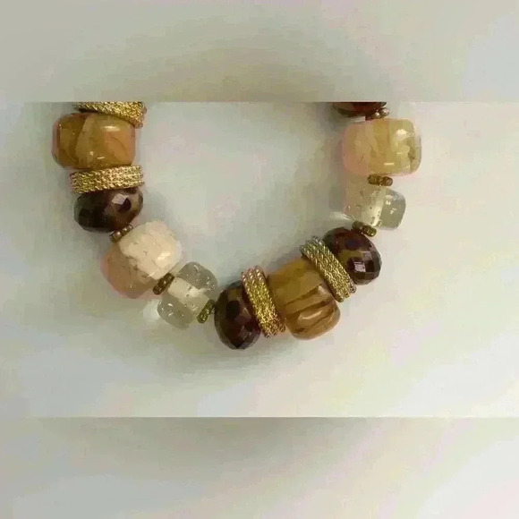 Semi Precious Stones & Beading. Easy on and off with elastic band - Picture 3 of 5